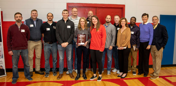 Bill Taylor and 1998-99 MBB Team