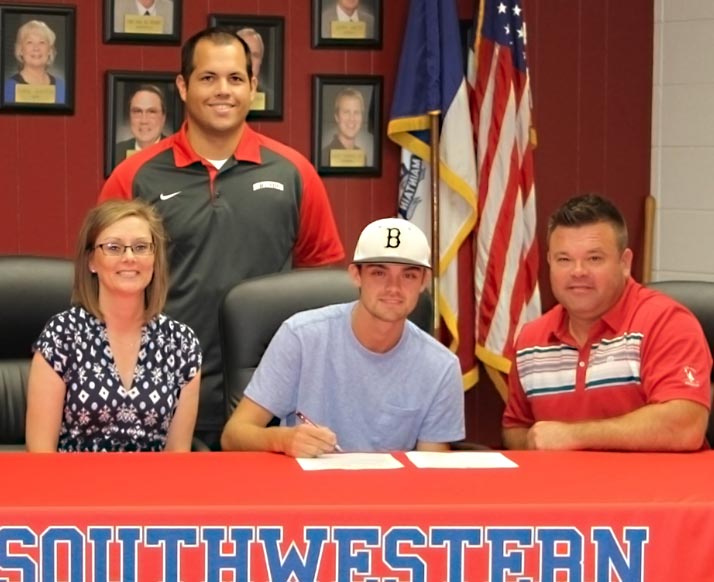 Hernandez Adds Omaha Recruit to Roster