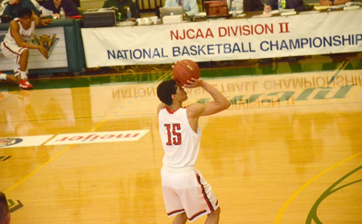 Spartans Cruise to First Round Victory