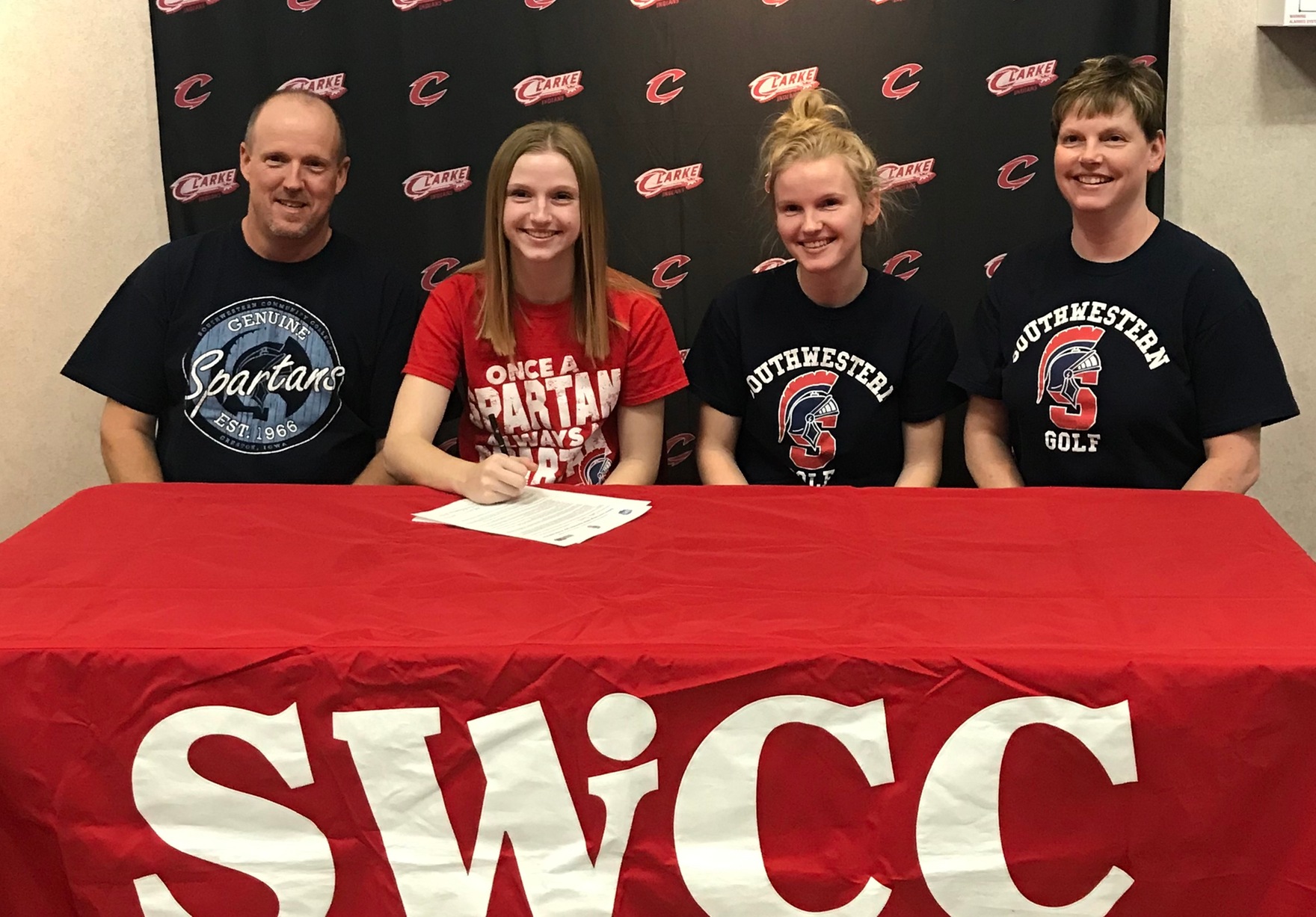 L to R: Travis Clark (father), Caitlin Clark, Courtney Clark (sister), Jennifer Clark (mother)
