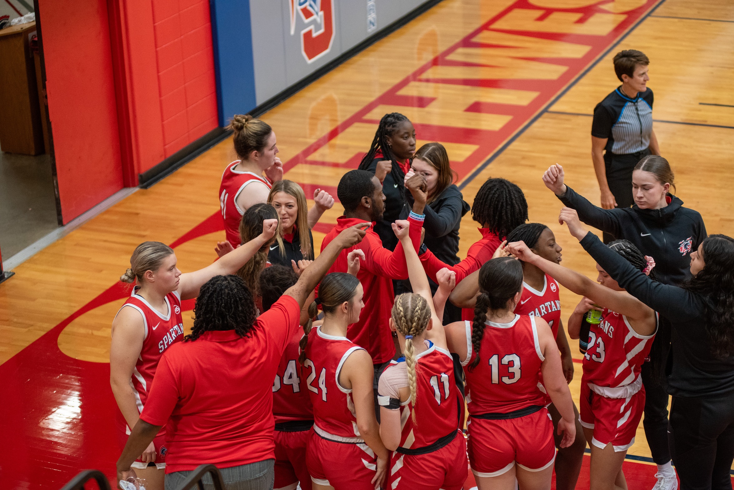 Spartans Secure Victory in First Conference Game Against Marshalltown